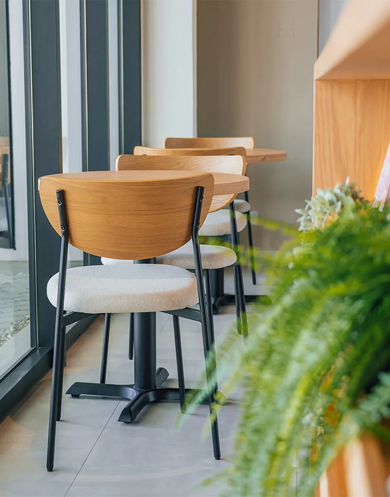 Olive and Vine interior